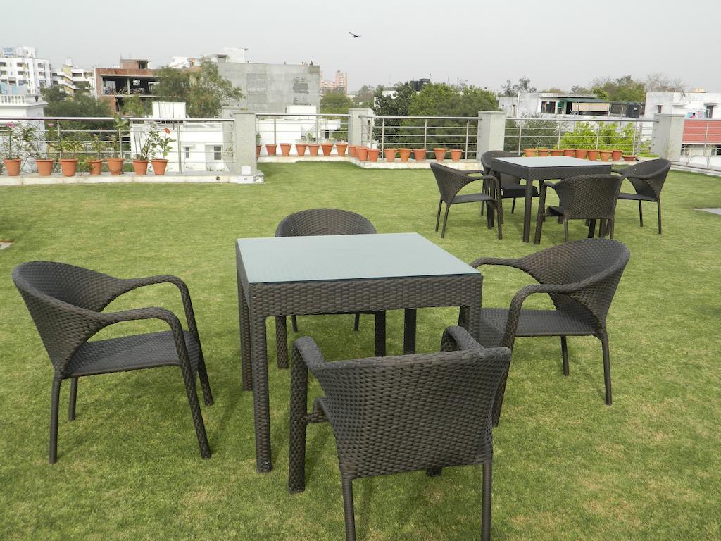 Bed and Breakfast 76 Friends Colony Nueva Delhi Exterior foto
