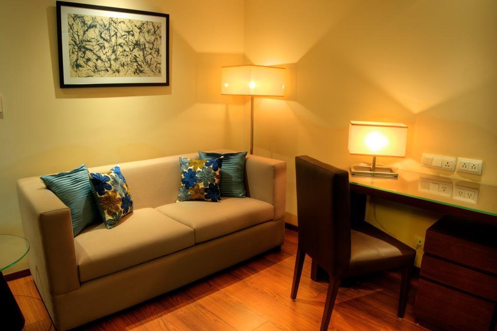 Bed and Breakfast 76 Friends Colony Nueva Delhi Habitación foto